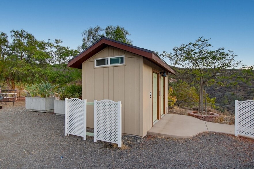 More Photos Of 16850 Old Survey Rd, Escondido Winery Vineyard For Sale