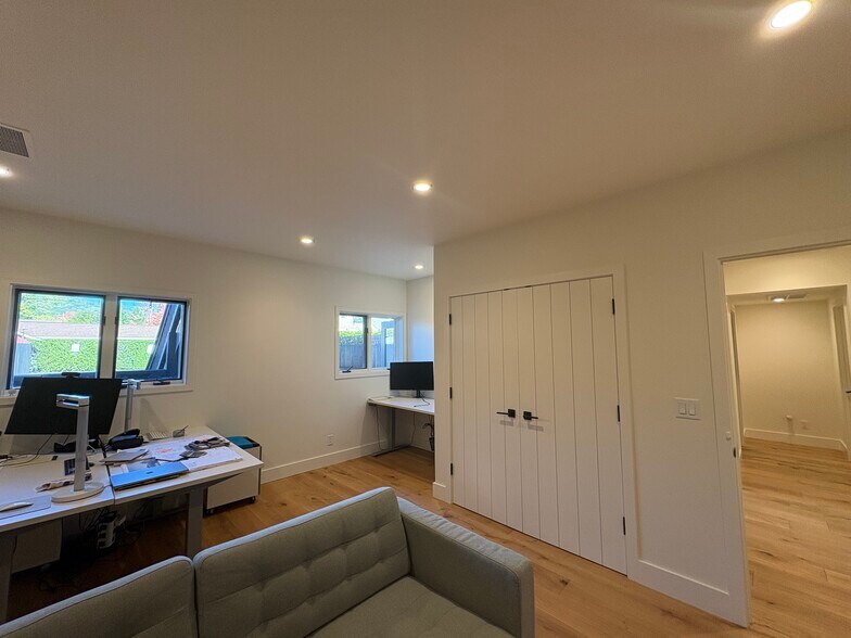 More Photos Of 190 W Napa St, Sonoma Office For Sale