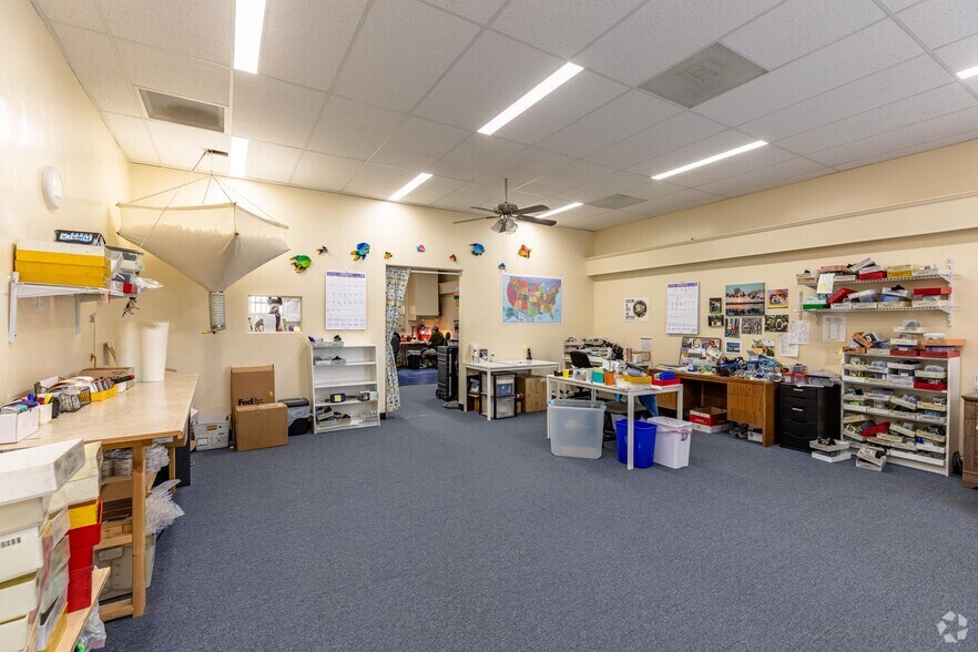 More Photos Of 8870-8878 La Mesa Blvd, La Mesa Storefront For Sale