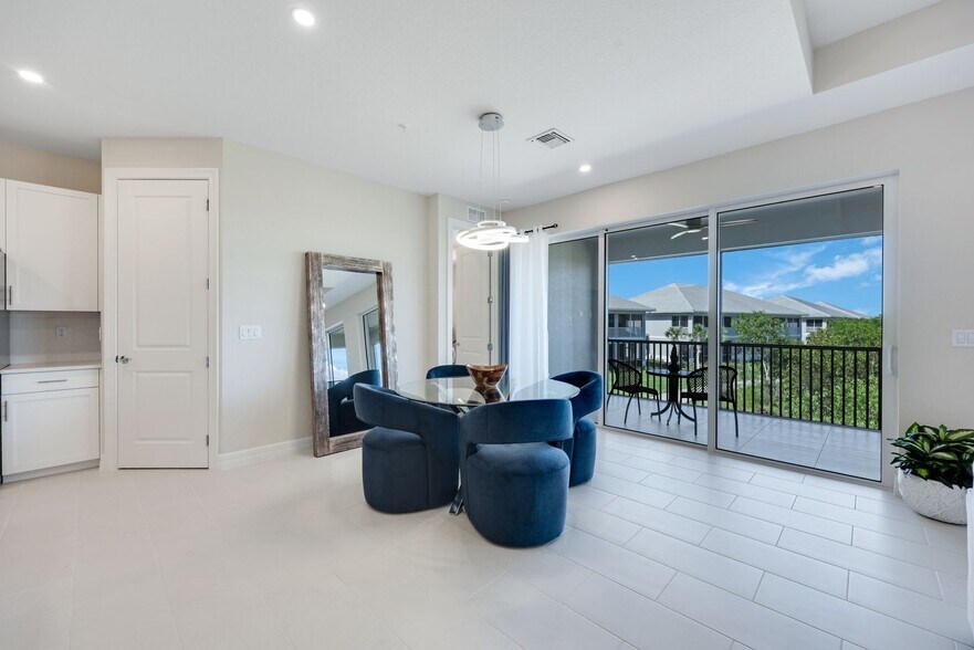 More Photos Of 273 Indies Dr E, Naples Apartments For Sale