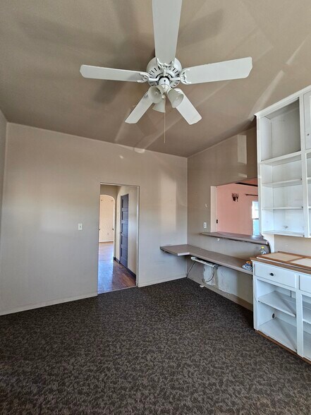 More Photos Of 1431 W Thatcher Blvd, Safford General Retail For Sale