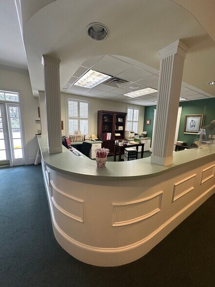 More Photos Of 1850 Bellair Blvd, Orange Park Medical For Sale
