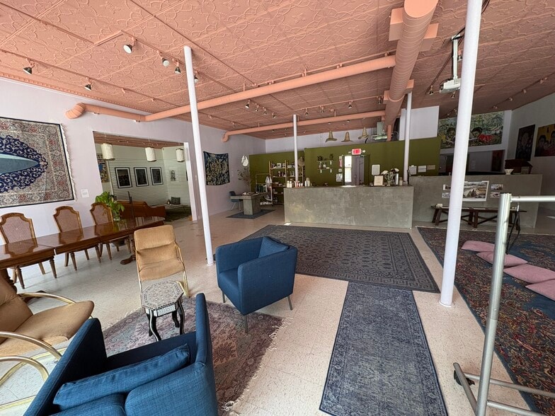 More Photos Of 361 Huron Ave, Cambridge Storefront For Sale