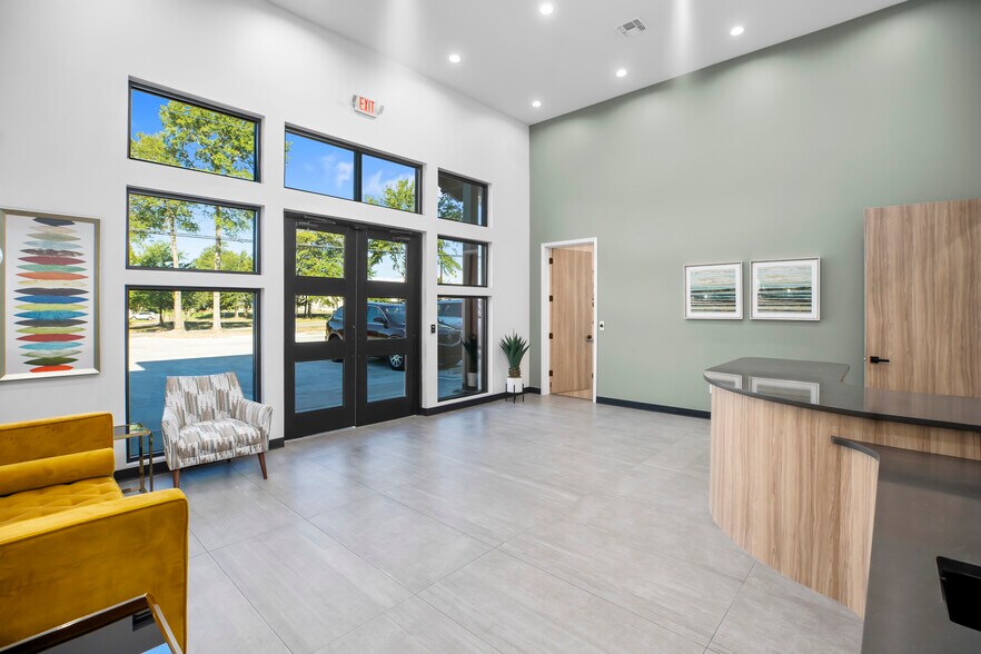 More Photos Of 2001 Tulane Dr, Lufkin Medical For Sale