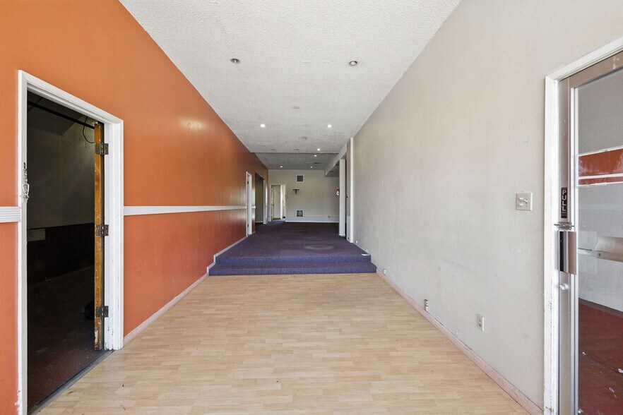 More Photos Of 46 Leland Ave, San Francisco Storefront Retail Residential For Lease