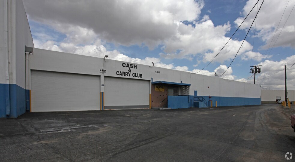 More Photos Of 4270-4310 S Maywood Ave, Vernon Warehouse For Lease