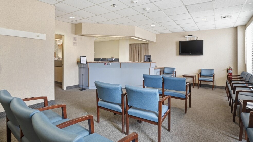More Photos Of 123 Stewart Ave, Hicksville Medical For Sale