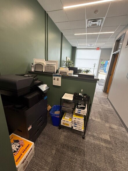 More Photos Of 2212 Murray Ave, Pittsburgh Office Residential For Lease