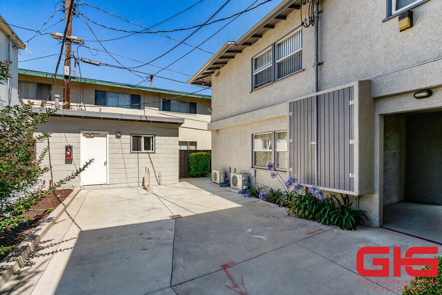 More Photos Of 380 S Sierra Madre Blvd, Pasadena Apartments For Sale