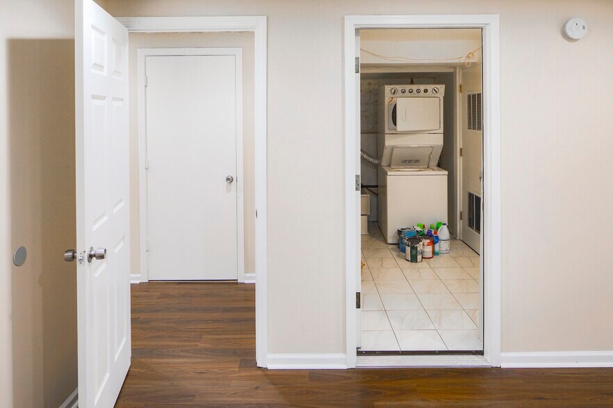 More Photos Of 1925 W Division St, Chicago Apartments For Sale