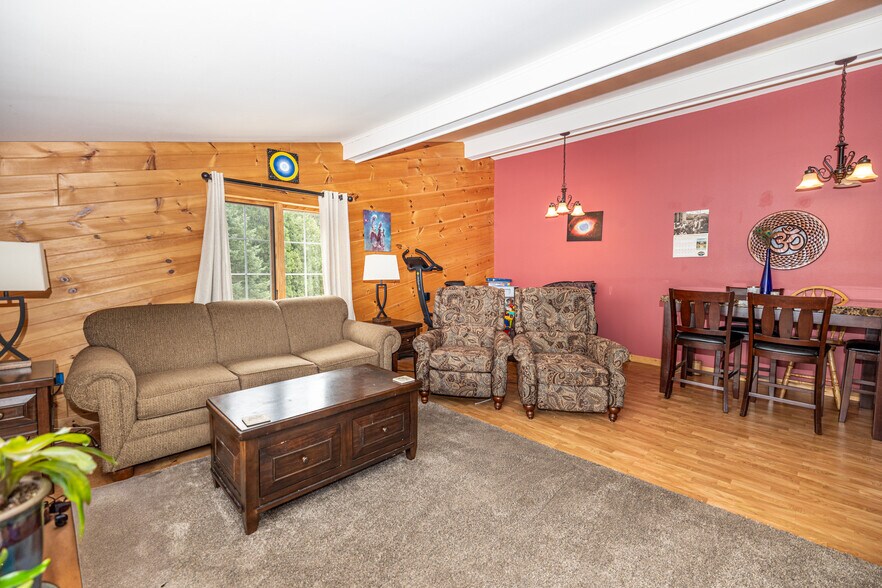 More Photos Of 10338 Big Arbor Vitae Dr, Woodruff Restaurant For Sale