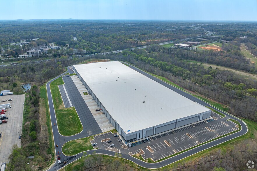 More Photos Of 1325 Truby Dr, Haw River Distribution For Lease