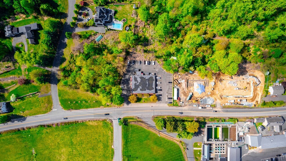 More Photos Of 169 Mine Brook Rd, Bernardsville Office For Sale