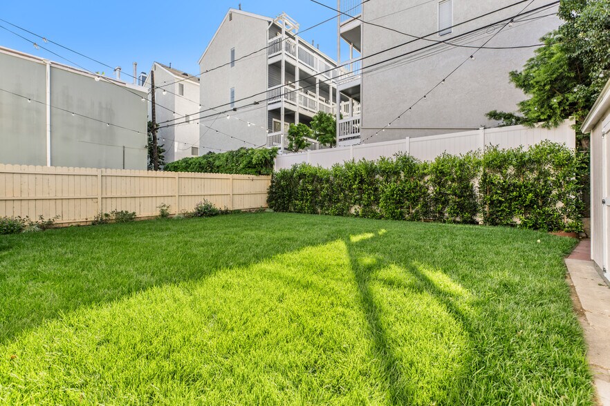 More Photos Of 1117 Mira Mar Ave, Long Beach Apartments For Sale