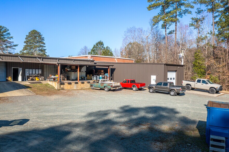 More Photos Of 1434 Farrington Rd, Apex Light Manufacturing For Sale