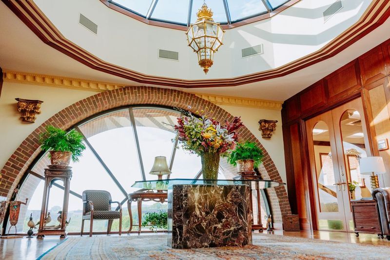 More Photos Of 5214 Maryland Way, Brentwood Office For Lease