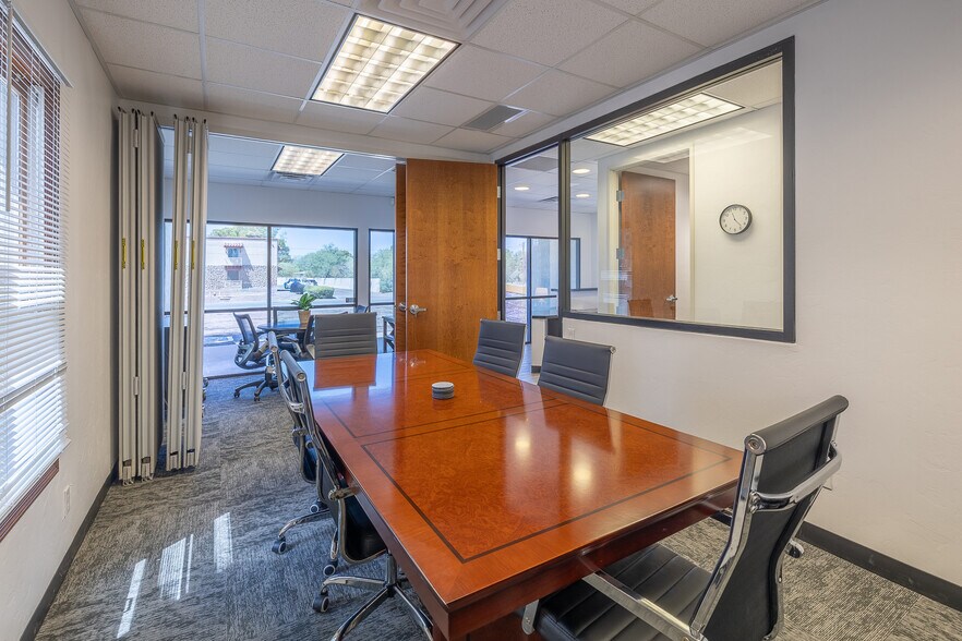 More Photos Of 3360 N Country Club Rd, Tucson Office Residential For Sale