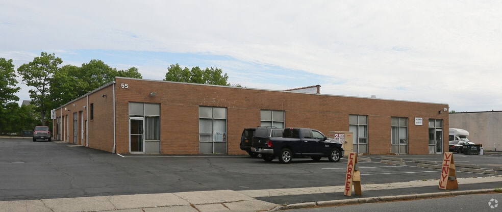 More Photos Of 55-59 Remington Blvd, Ronkonkoma Warehouse For Lease