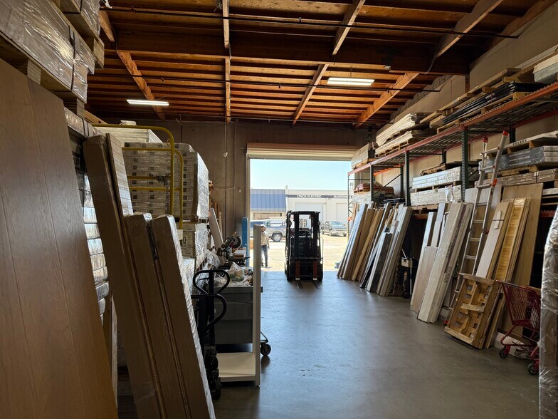 More Photos Of 1100 Industrial Rd, San Carlos Research And Development For Sale
