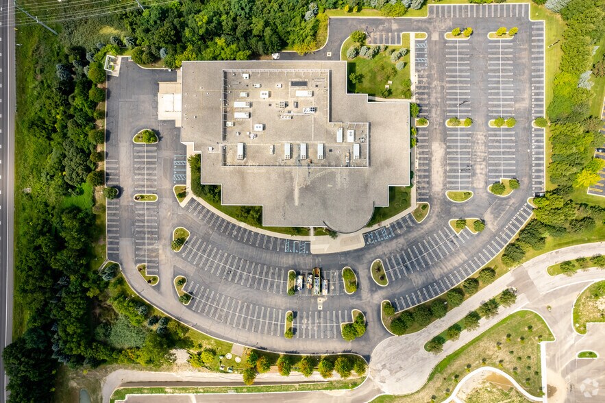 More Photos Of 2110 Executive Hills Ct, Auburn Hills Industrial For Sale