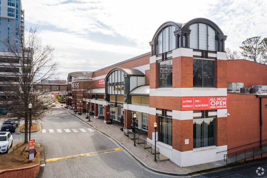 More Photos Of 3232 Peachtree Rd NE, Atlanta Unknown For Lease