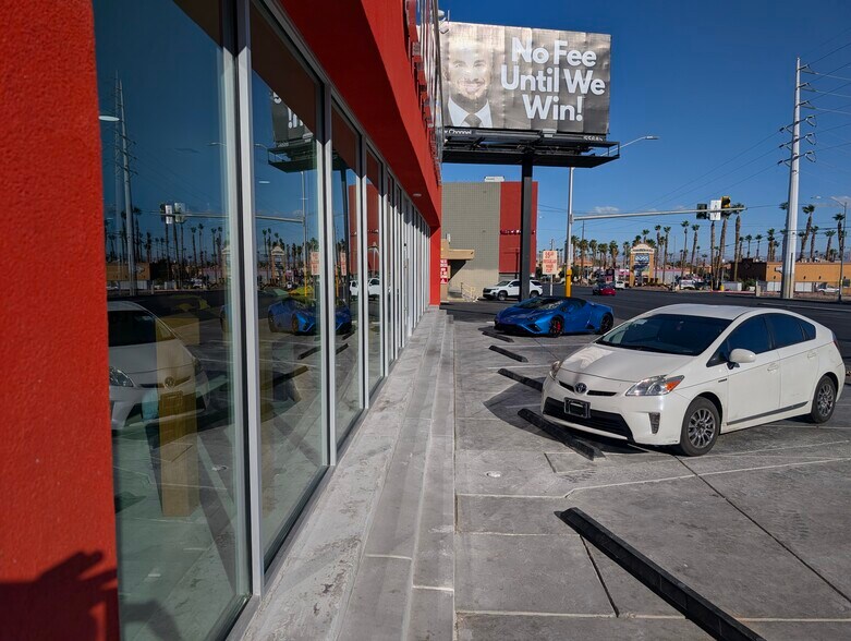 More Photos Of 1703 E Charleston Blvd, Las Vegas Freestanding For Sale