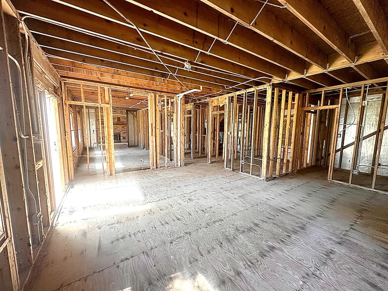 More Photos Of 23060 S Cicero Ave, Richton Park Office For Sale