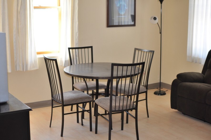 More Photos Of 322 S Main St, Lamar Apartments For Sale