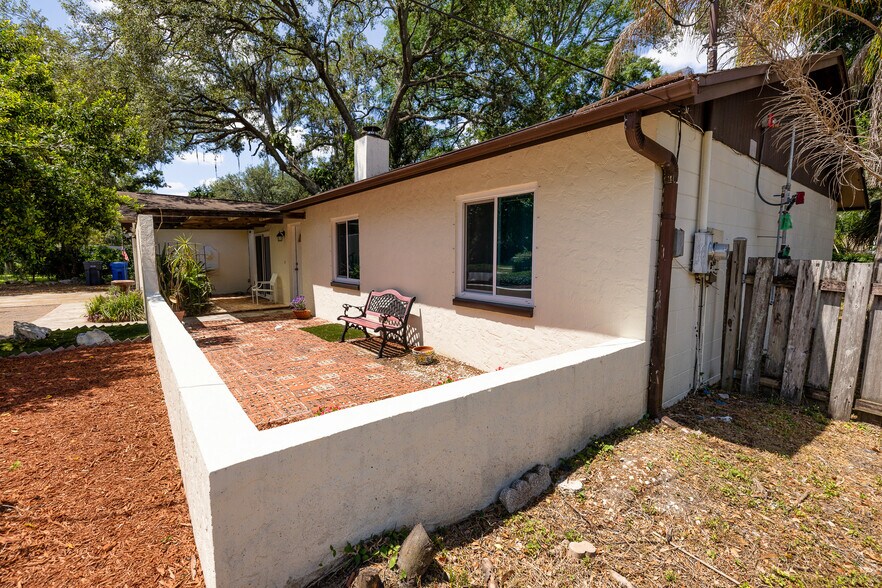 More Photos Of 7128 Wrenwood Cir, Tampa Rehabilitation Center For Sale