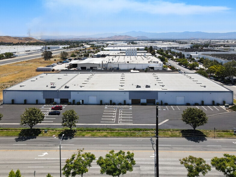 More Photos Of 13203-13215 Marlay Ave, Fontana Warehouse For Lease