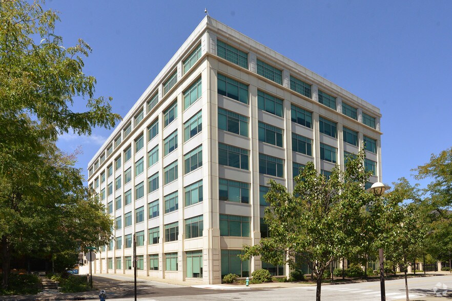 More Photos Of 546 S Meridian St, Indianapolis Office For Lease