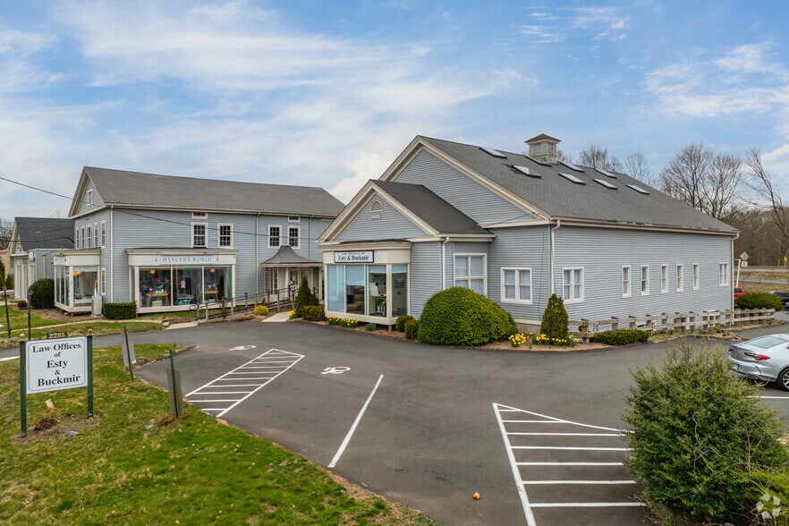 More Photos Of 2285 Whitney Ave, Hamden Medical For Sale