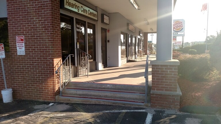 More Photos Of 1019 Farmington Ave, Bristol Office For Lease