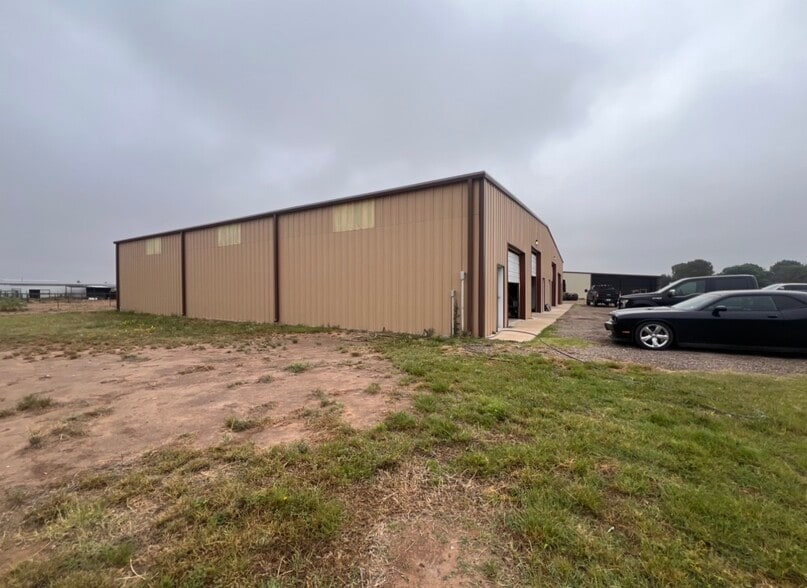 Primary Photo Of 14540 Dogwood Ave, Gardendale Industrial For Sale