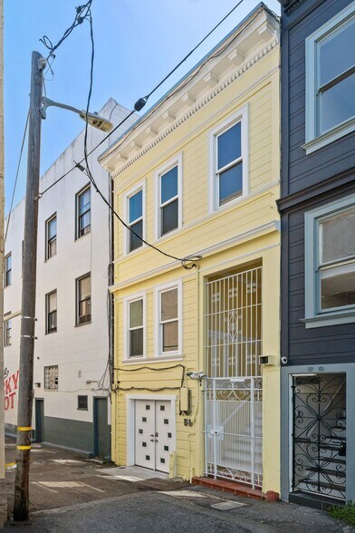 More Photos Of 4-4A Card Alley, San Francisco Apartments For Sale