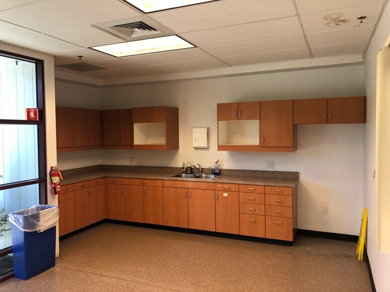 More Photos Of 4111 Broad St, San Luis Obispo Office For Lease