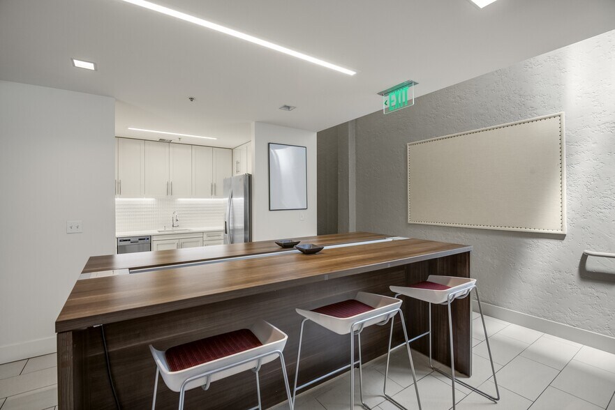 More Photos Of 630 Ramona St, Palo Alto Office For Lease