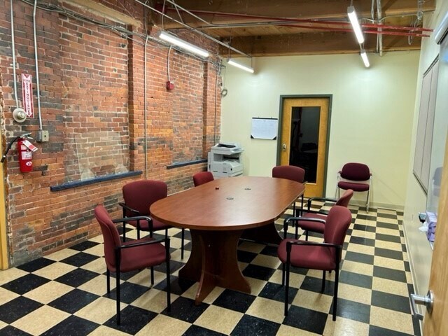 More Photos Of 73 Pickering Rd, Rochester Coworking Space