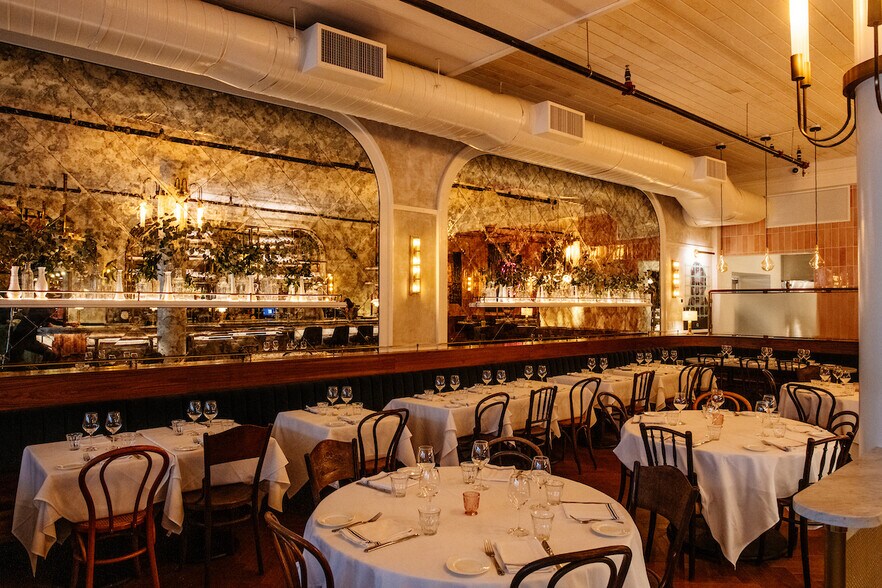 More Photos Of 225 Chartres St, New Orleans Storefront Retail Residential For Lease