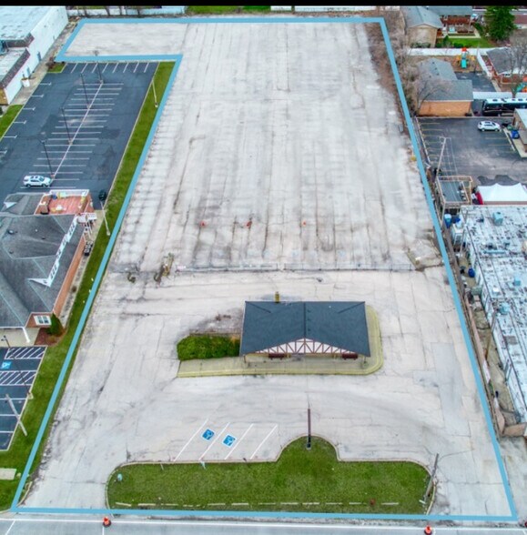 Primary Photo Of 5545 127th St, Crestwood Industrial For Sale