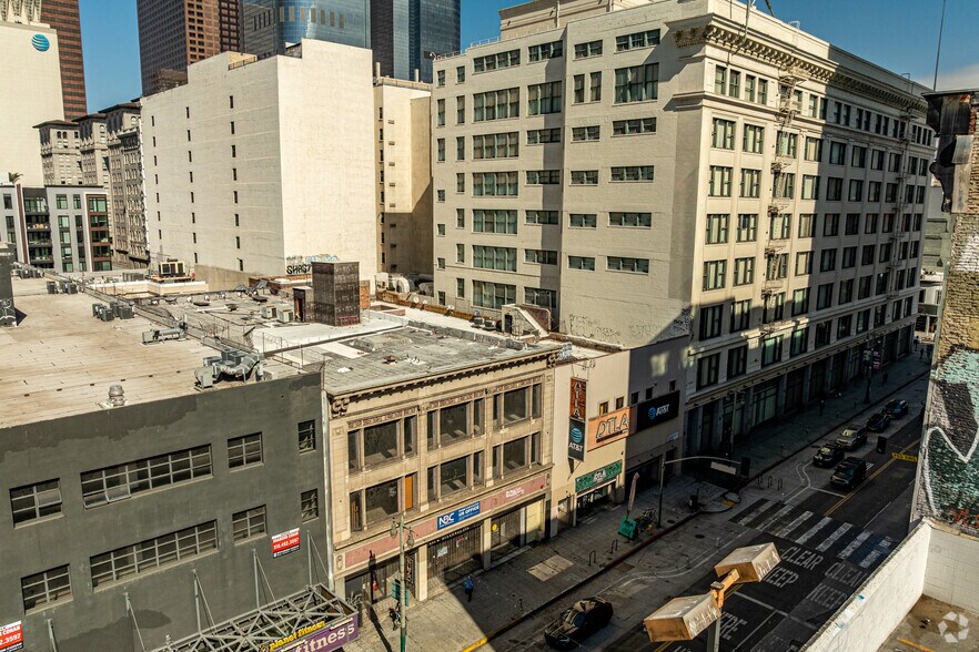 More Photos Of 425 S Broadway, Los Angeles General Retail For Sale