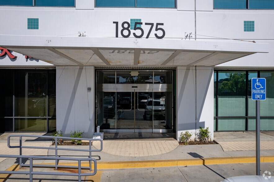 More Photos Of 18645 E Gale Ave, City of Industry Unknown For Lease