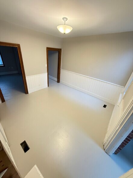 More Photos Of 272 Wellington St, Kingston Apartments For Sale