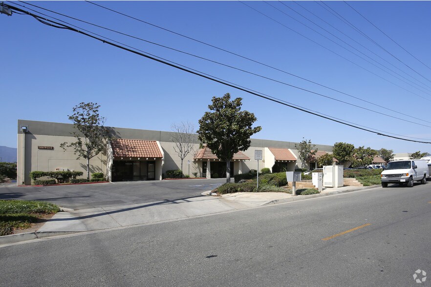 More Photos Of 500 Harrington St, Corona Warehouse For Lease