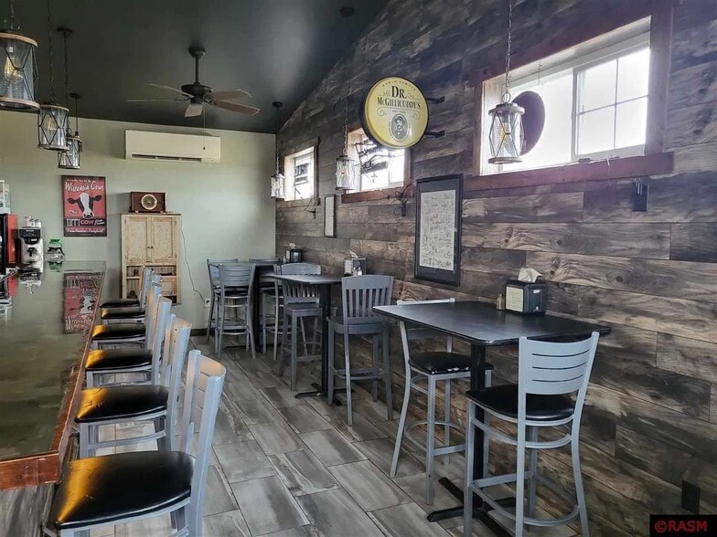 More Photos Of 204 1st Ave, Pemberton Restaurant For Sale