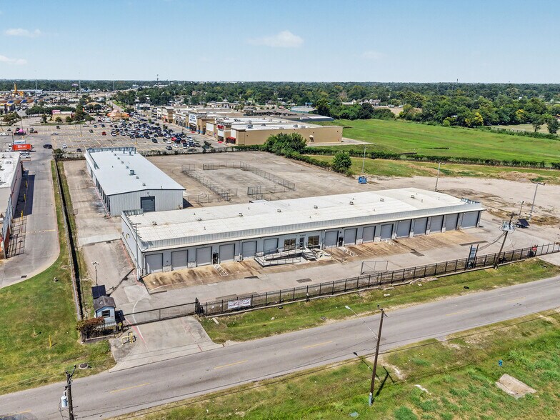 More Photos Of 4201 Langley Rd, Houston Warehouse For Lease