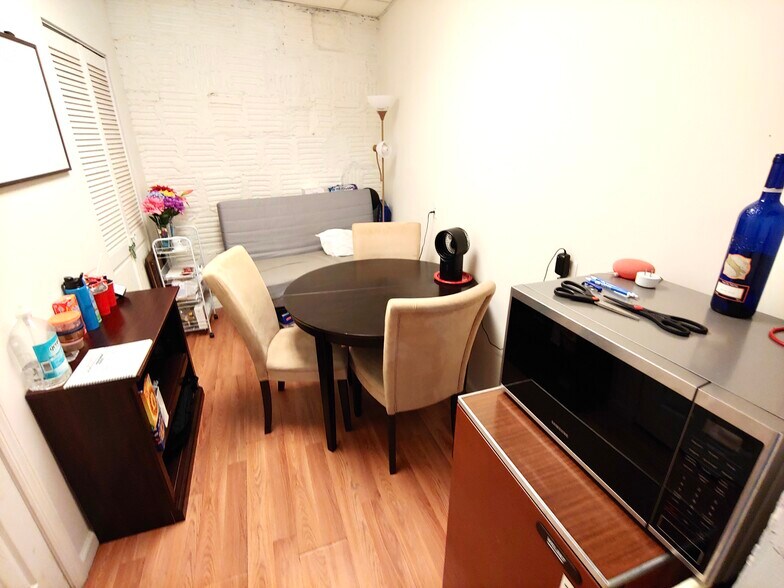 More Photos Of 304 Newark Ave, Jersey City Storefront Retail Office For Lease