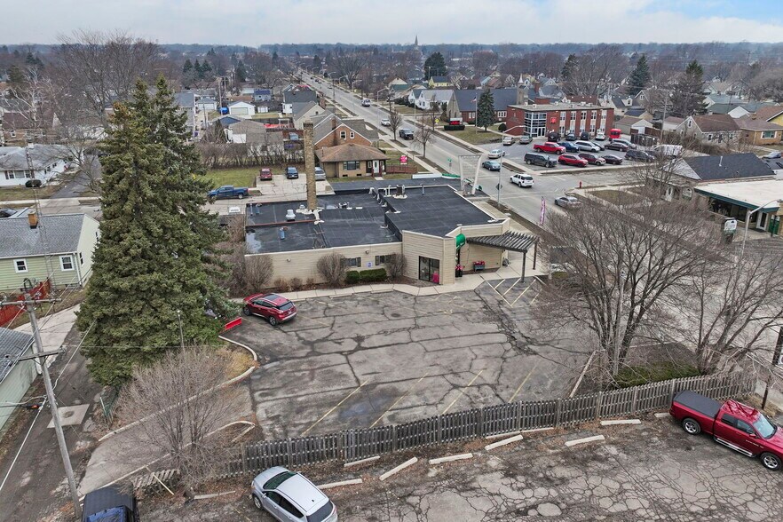 More Photos Of 3021 75th St, Kenosha Freestanding For Sale