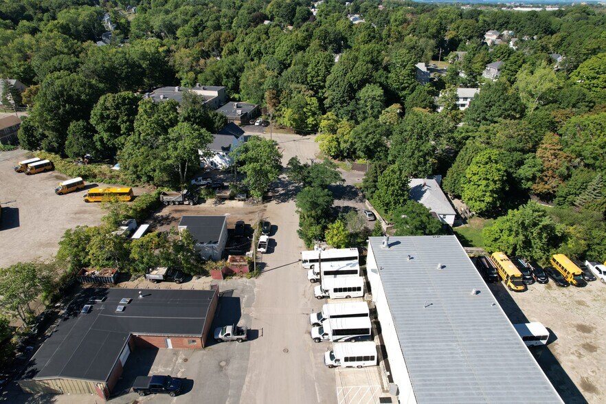 More Photos Of 71 Adams St, Braintree Unknown For Lease