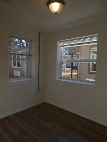 More Photos Of 2451-2473 Trade St SE, Salem Apartments For Sale
